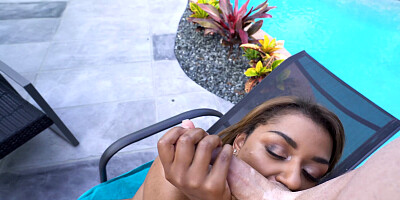 Sean Lawless face-fucks Latina chick Milu Blaze by the pool