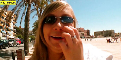 Exciting bimbo's outdoor movie