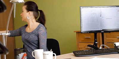 Beauty Blanche's doggystyle action