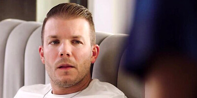 Tanya's long hair scene