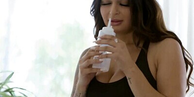 Kinky Spa - Kinky Carolina Cortez Shows Her Client How The Real Massage For Sexy Men Is Done