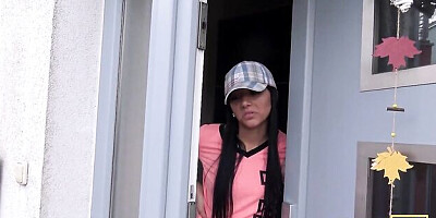 Debt4k - brunette xxx