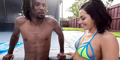 Raw screwing for a thick Latina by a massive big black cock