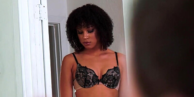 Curly-haired Ebony girl analyzed by white boyfriend