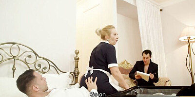 Girlie's russian mature scene