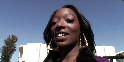 Aphrodisiac Taylor Starr's facial dirt