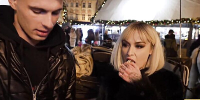 Tabitha's merry christmas trailer