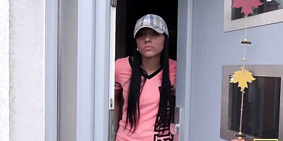 Bewitching Una's rough porn