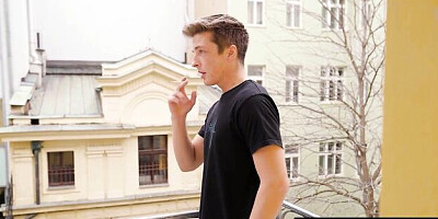 Watch hypnotic Daisy Deseo's smut