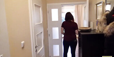 Lady's redhead scene