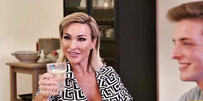 Pulchritudinous Aubrey Black at threesome video