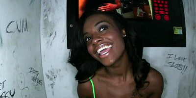 Watch tempting Lexxi Deep's clip
