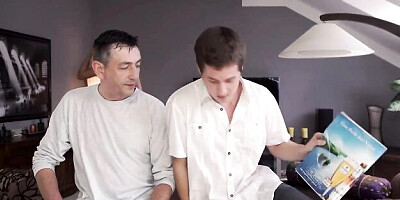 Prurient mantrap at pussy licking scene