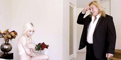 Femme fatale Evan Stone and Kenzie Reeves's blonde action