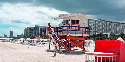 Lifeguard is getting a really hot massage in this video