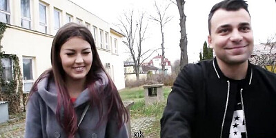 Watch adorable lassie's trailer