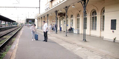 Bubbly Nicole Love - point of view dirt - Hunt4k