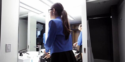 Mia Khalifa - blowjob sex