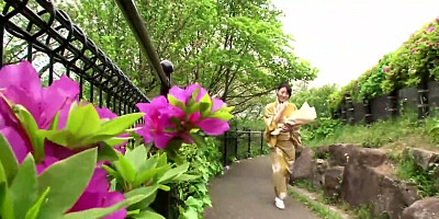 Kimono wife knows how to look sexy while almost modest