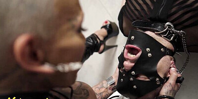 Watch glamorous Kitty Core's xxx