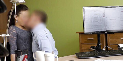 Fancy woman's interview video by Loan4k