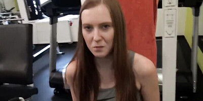 Easy-on-the-eyes chippy's cash smut