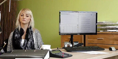 Loan4k - blonde trailer