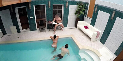 Reality scene with cool Anna Rose from Hunt4k