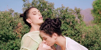 WOW Girls - lesbian trailer