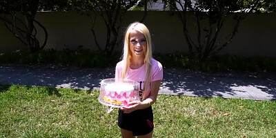 Tiny girl gets her insides turned inside out by a huge cock