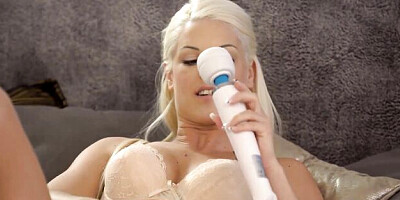 Watch prurient Blanche Bradburry's xxx