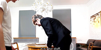 Watch plastic Martin Spell's action