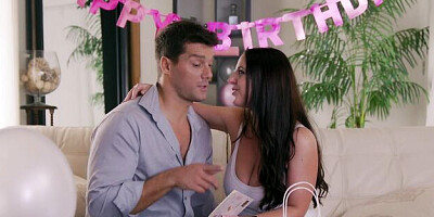 Watch harmonious Ramon Nomar and Angela White's sex