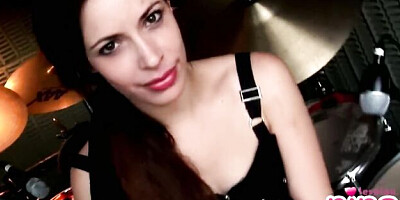 Dazzling goomah - lick scene - Premium GFs