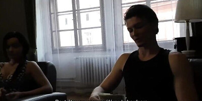 Flaca's petite trailer by Hunt4k