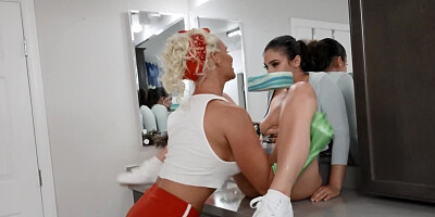 Cleaning ladies take a break for kinky lezdom seance