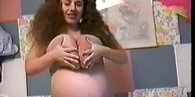 Babe Moons 9 Months Pregnant & Bustin