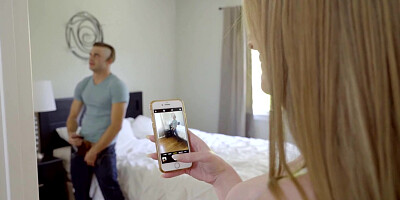 Weird dude fills his stepsister's cunt with much cum