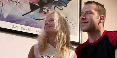 Impeccable lassie - old scene - Amateurs Next Door
