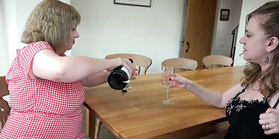 Watch sophisticated mate's clip
