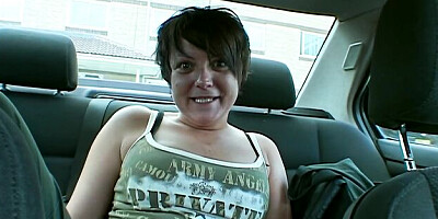 Hottie Filthy's brunette video