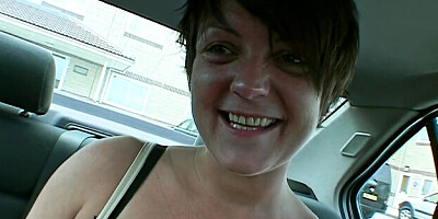 Hottie Filthy's brunette video
