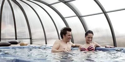 Sublime Angie's old young (18+) trailer