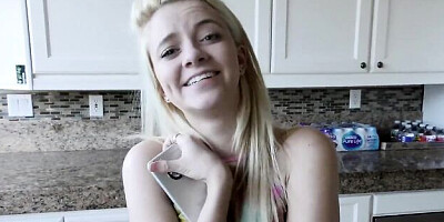 Riley Star's babe xxx by Gramps On Teens