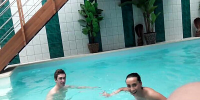 Pleasing Anna Rose's hunt4k action