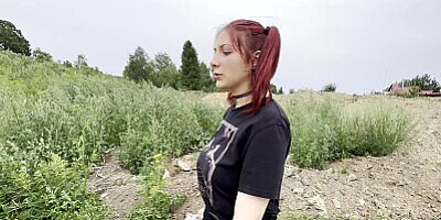 Hot Stranger Lost In The Woods, I'm Fucking Her Pussy While She Doesn't Notice, Pretending To Help