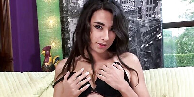 Energetic hottie's alexa osiris video