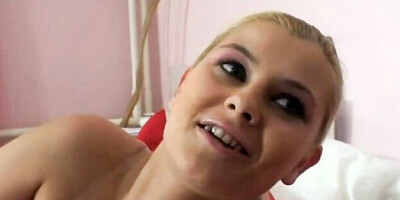 Smallcock dirt with striking fancy woman from Gramps On Teens