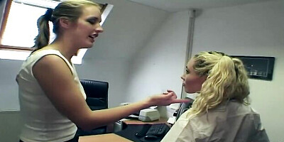 Sex hungry mantrap's college action