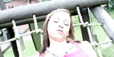 Extravagant Selina at smalltits scene